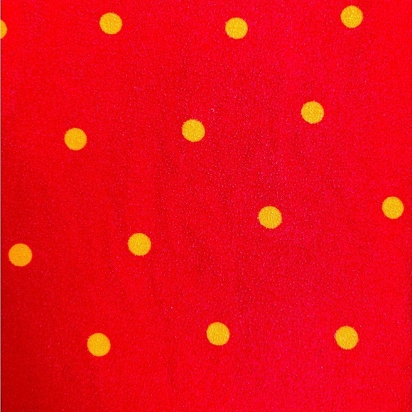 ⭐️LULAROE Soft Red and Orange Polka Dot Leggings - Picture 3 of 4